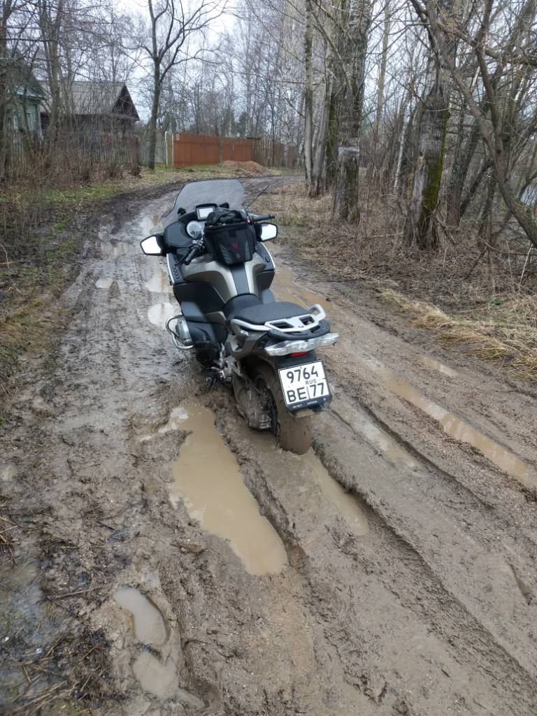 БМВ 1200 GS В грязи