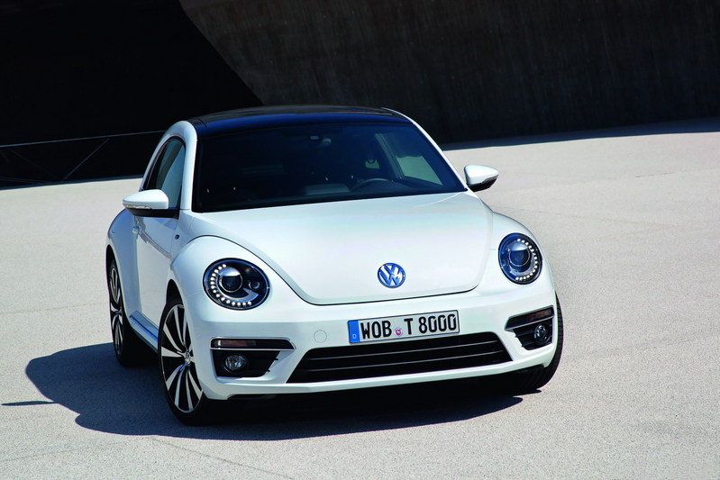 volkswagen-beetle-r--4_800x0w.jpg